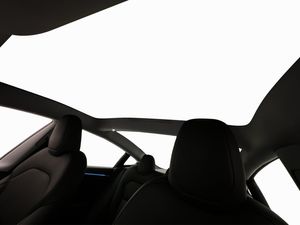 Tesla Model 3 bild 13