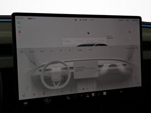Tesla Model 3 bild 20