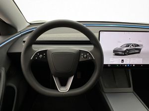 Tesla Model 3 bild 12