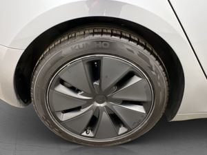 Tesla Model 3 bild 27