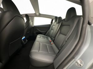Tesla Model 3 bild 15