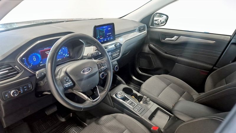 Ford Kuga bild 7