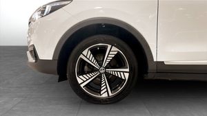 MG ZS EV bild 9