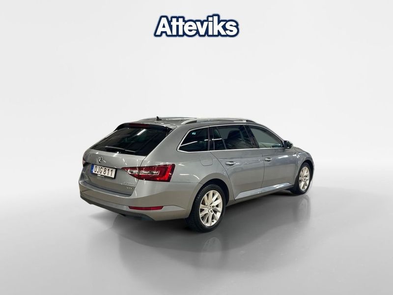 Skoda Superb bild 3