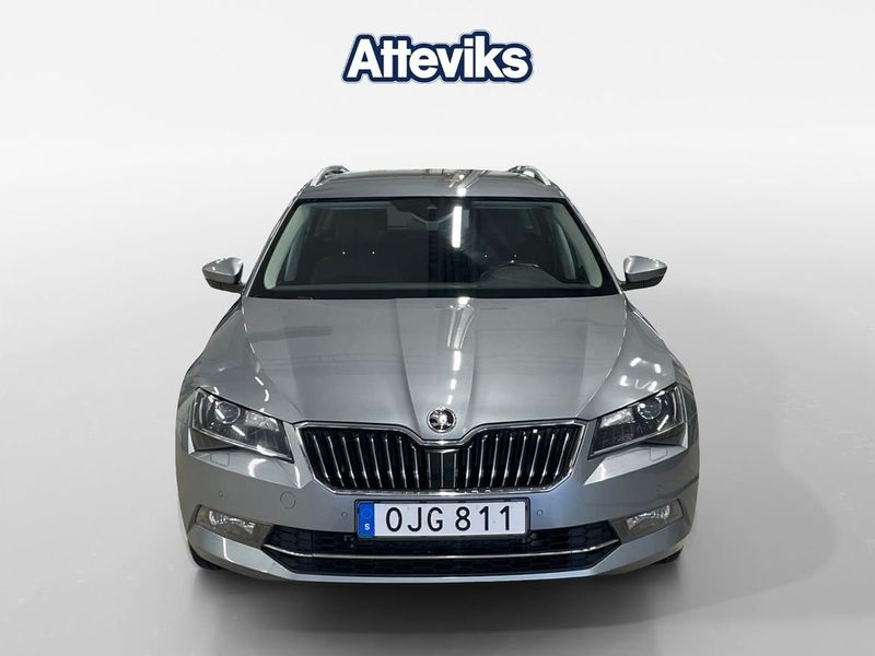 Skoda Superb bild 8