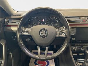 Skoda Superb bild 12