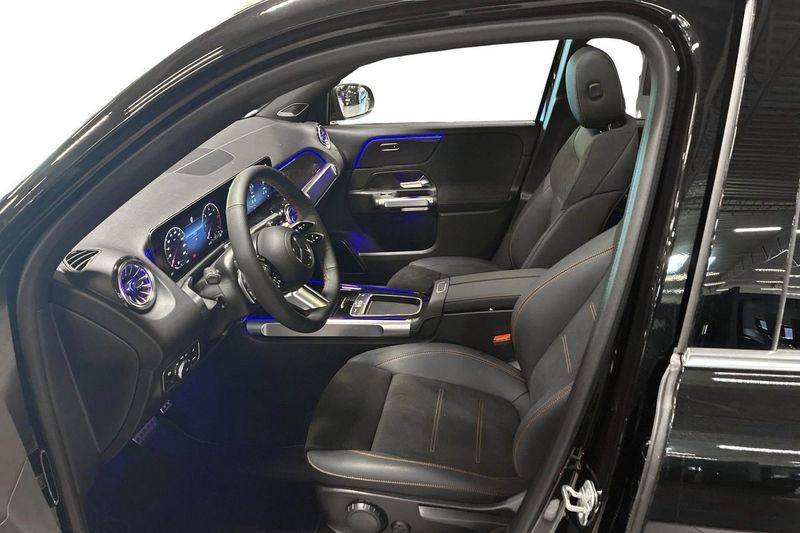 Mercedes GLB220 bild 9