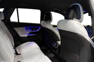 Mercedes GLC220 bild 17