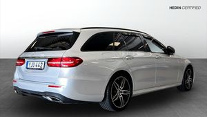 Mercedes E220 bild 2