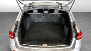 Mercedes E220 bild 10