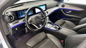 Mercedes E220 bild 14