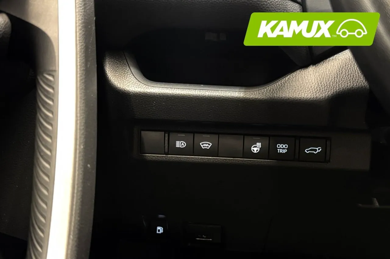 Vehicle image 20