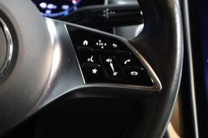 Mercedes GLC300 bild 22
