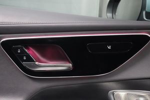 Mercedes GLC300 bild 18