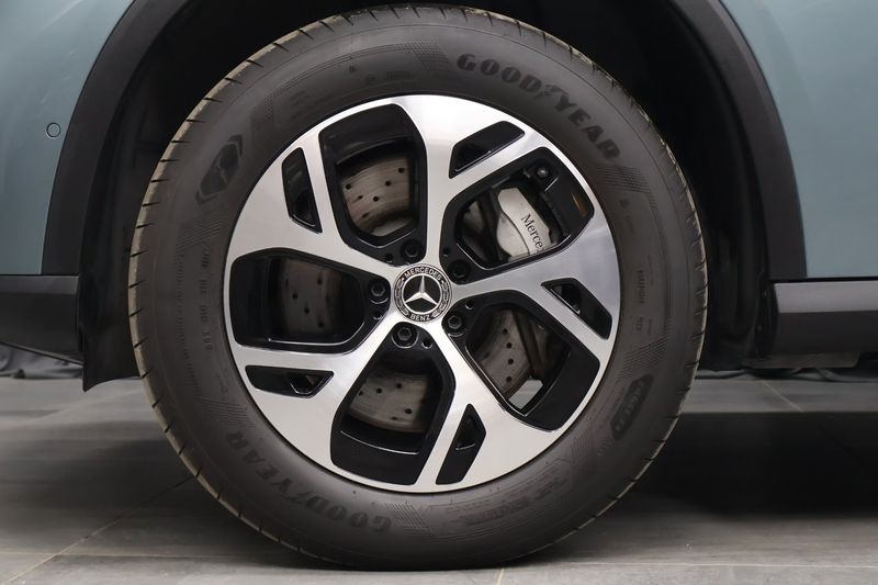 Mercedes GLC300 bild 6