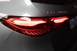 Mercedes GLC300 bild 10