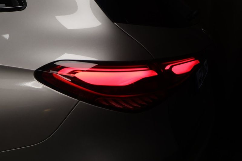 Mercedes GLC220 bild 11