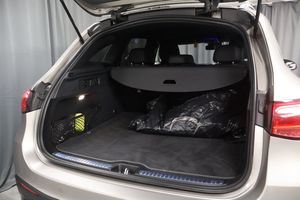 Mercedes GLC220 bild 15