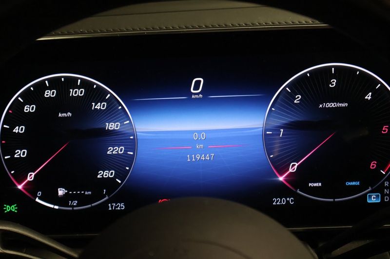 Mercedes GLC220 bild 23