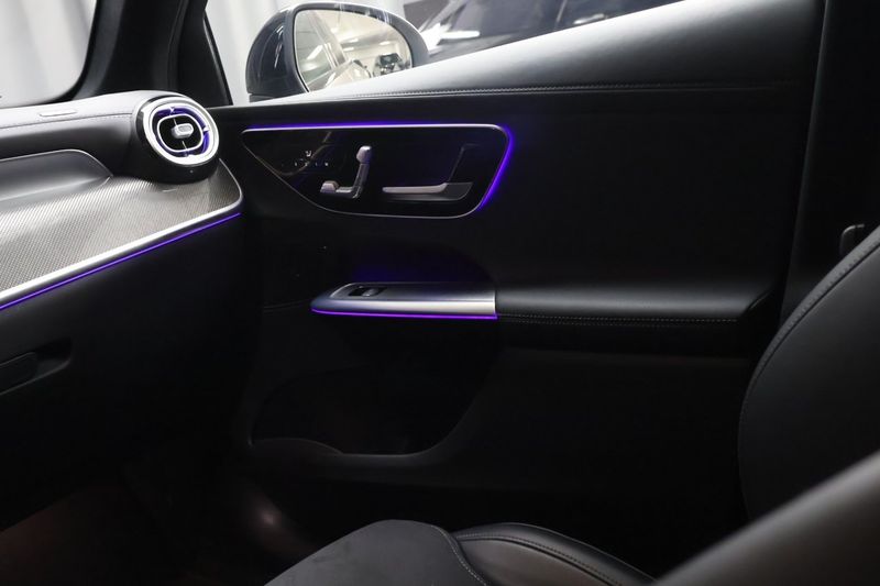 Mercedes GLC220 bild 28