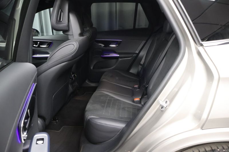 Mercedes GLC220 bild 14