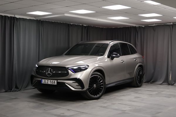 Mercedes GLC220 d 4MATIC AMG Premium HUD Värmare Drag 360 MOMS - 2024