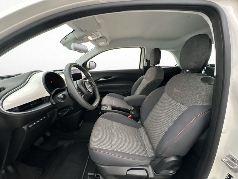 Fiat 500e bild 11