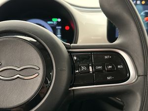 Fiat 500e bild 16