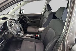 Subaru Forester bild 8
