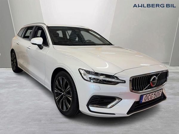 Volvo V60 Recharge T6 Core Edition, Läderklädsel, Baksätesvärme - 2024