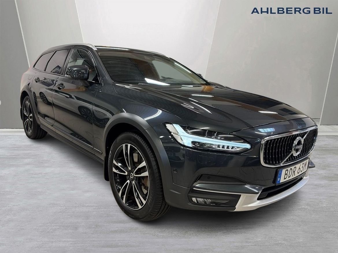 Volvo V90