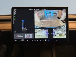 Tesla Model 3 bild 11