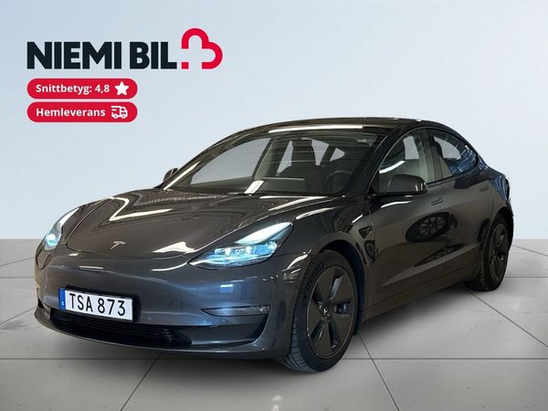 Tesla Model 3 Long Range AWD Värmepump Pano Kamera GPS Skinn SoV - 2021