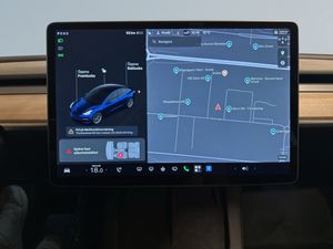 Tesla Model 3 bild 15