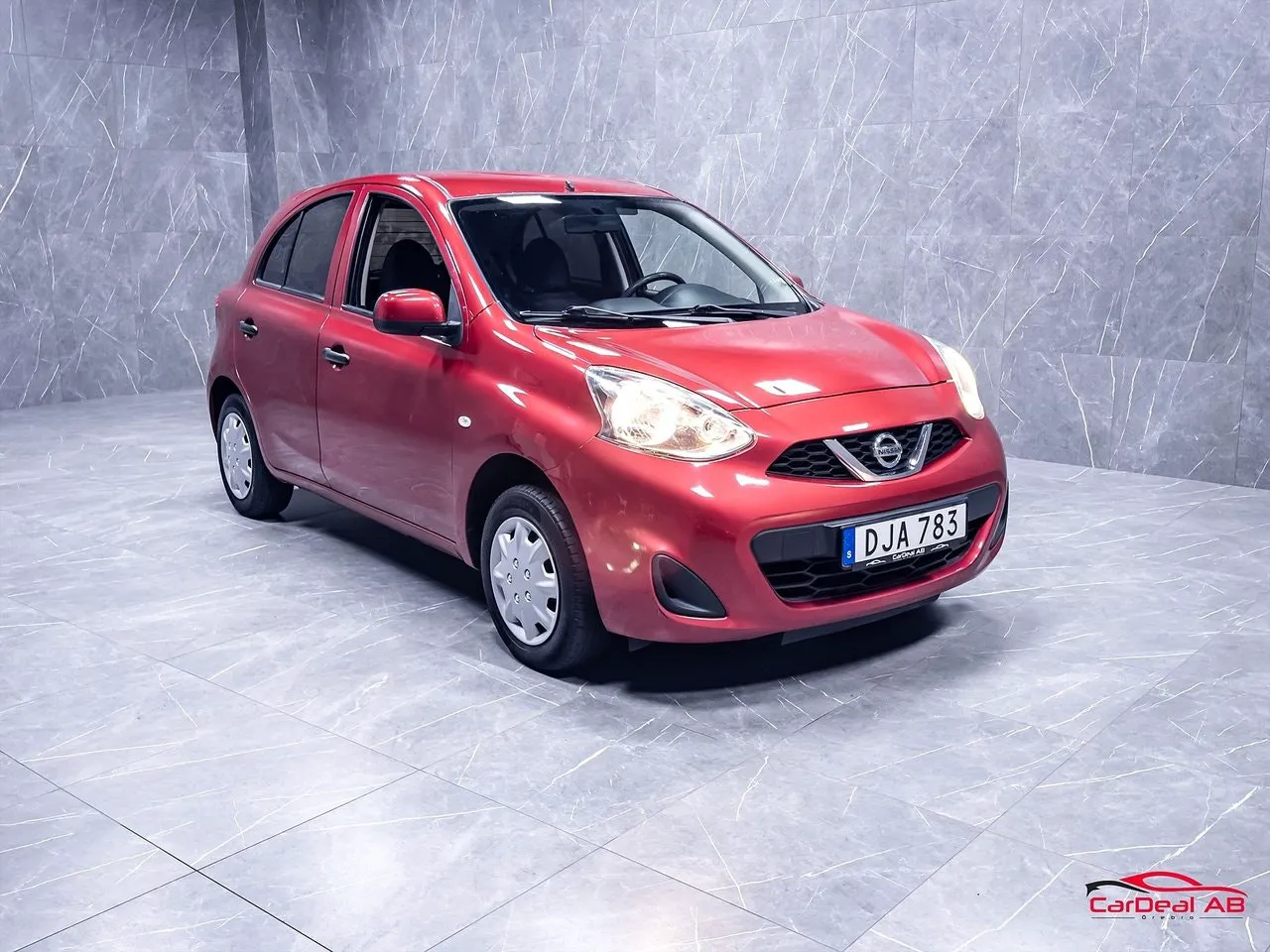 Vehicle image 8