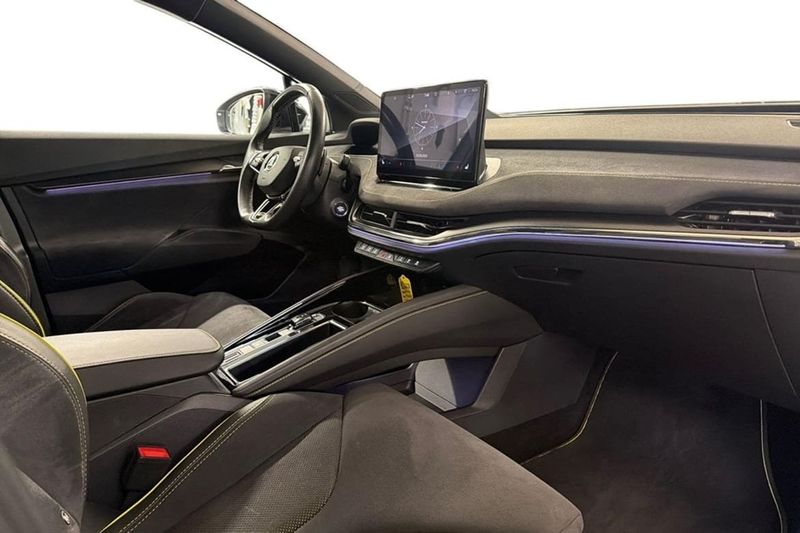 Skoda Enyaq bild 13
