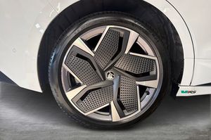 Skoda Enyaq bild 16