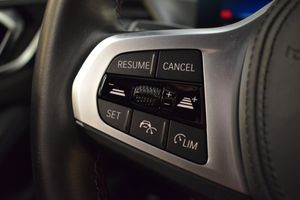 BMW i4 bild 10