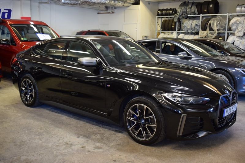 BMW i4 bild 2
