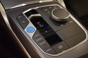 BMW i4 bild 11