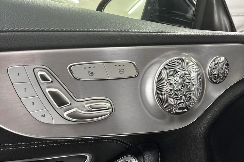 Mercedes C300 bild 22