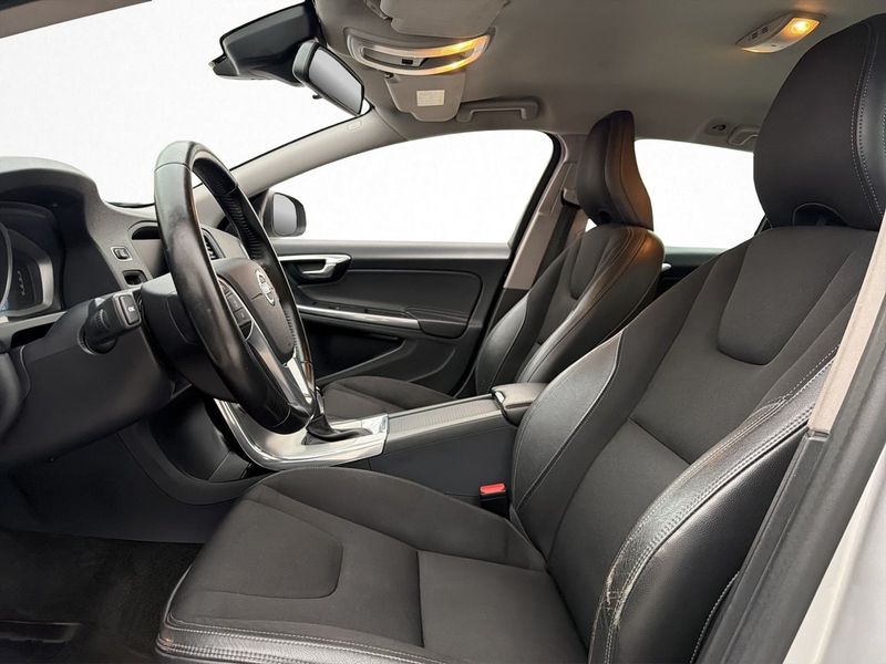 Volvo V60 bild 12