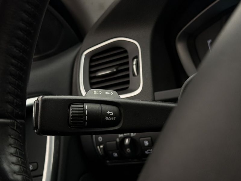 Volvo V60 bild 14