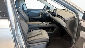 MG S5 EV bild 3