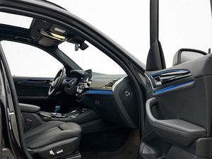 BMW iX3 bild 18
