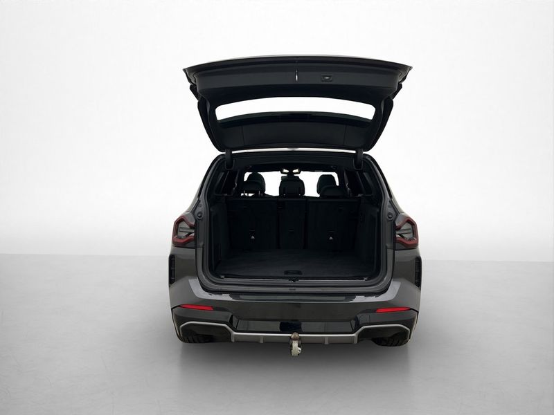 BMW iX3 bild 36