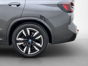 BMW iX3 bild 38