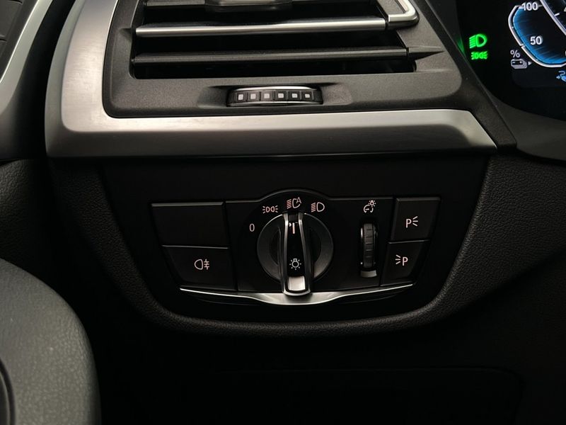BMW iX3 bild 34