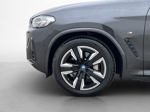 BMW iX3 bild 37