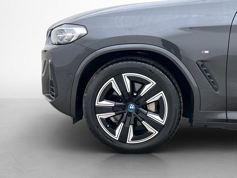 BMW iX3 bild 37